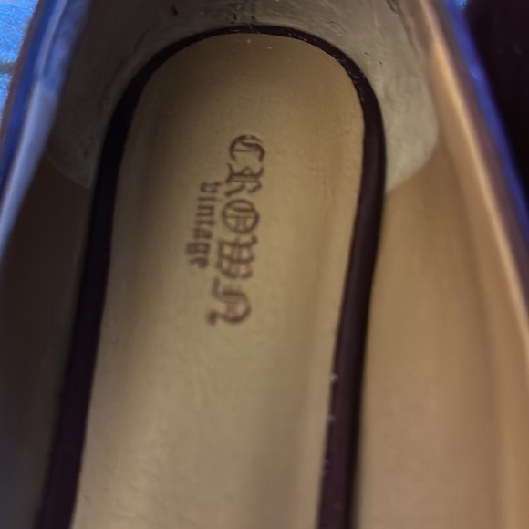 Crown Vintage, Burgundy Suede pointy toed flat - Picture 4 of 5
